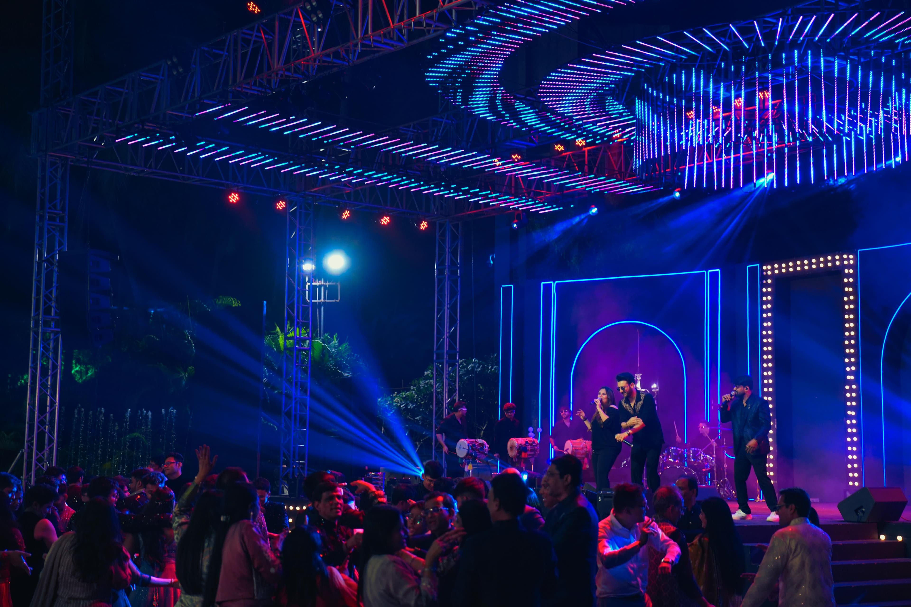 Sharad Lashkari live performance gallery image 22