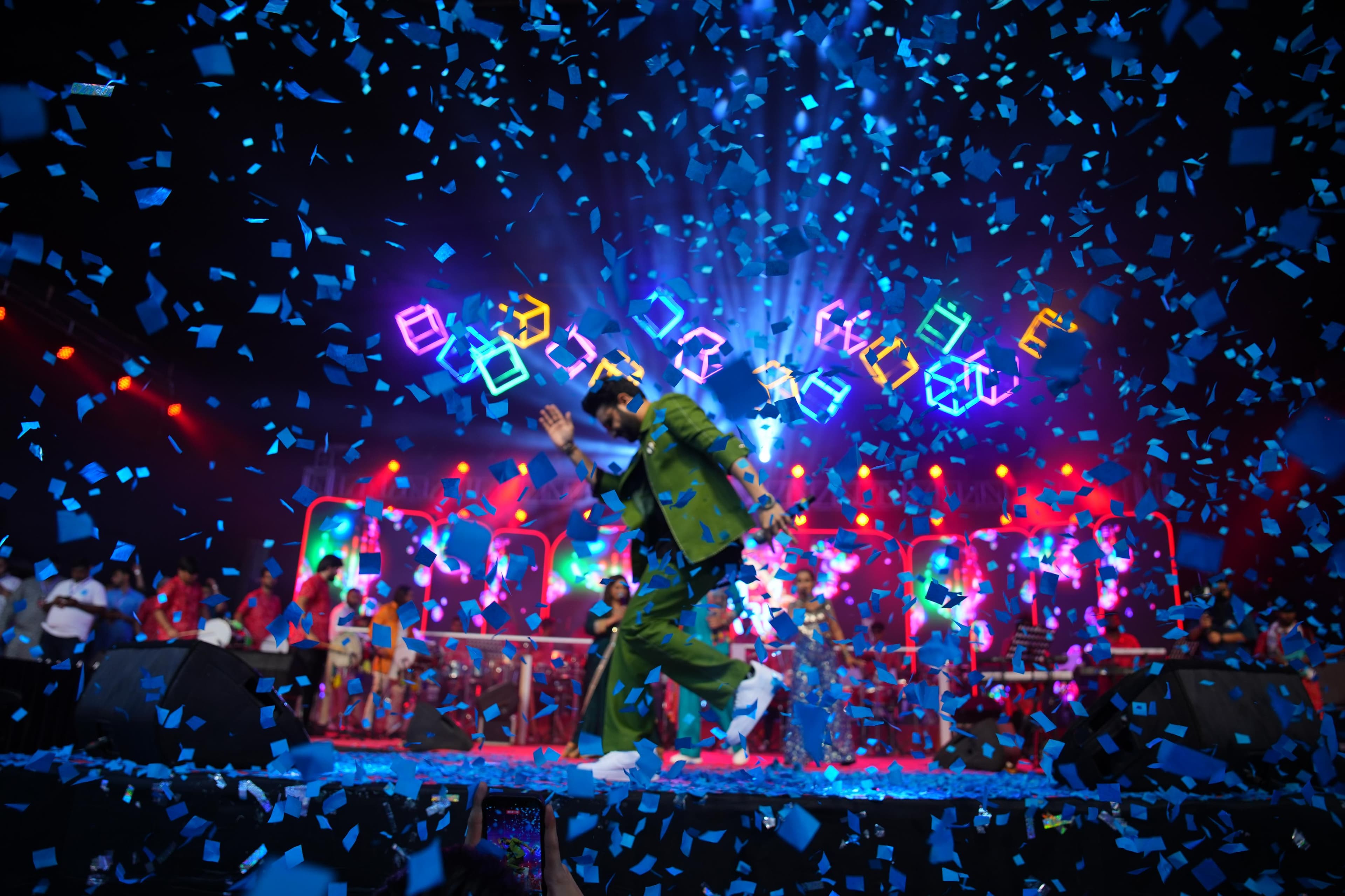 Sharad Lashkari live performance gallery image 19